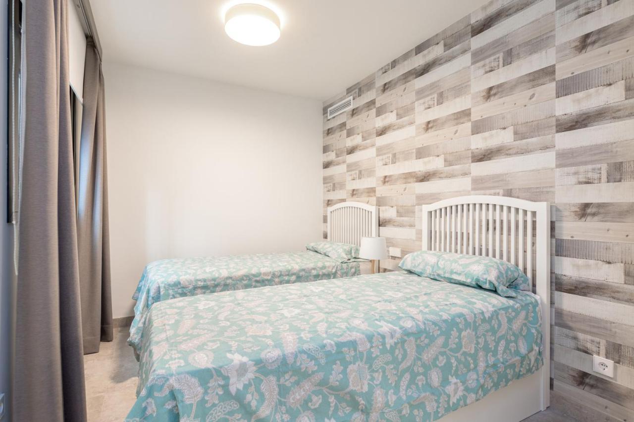 Blue Infinity Luxury Apartment By Ghr Rentals Estepona Eksteriør bilde