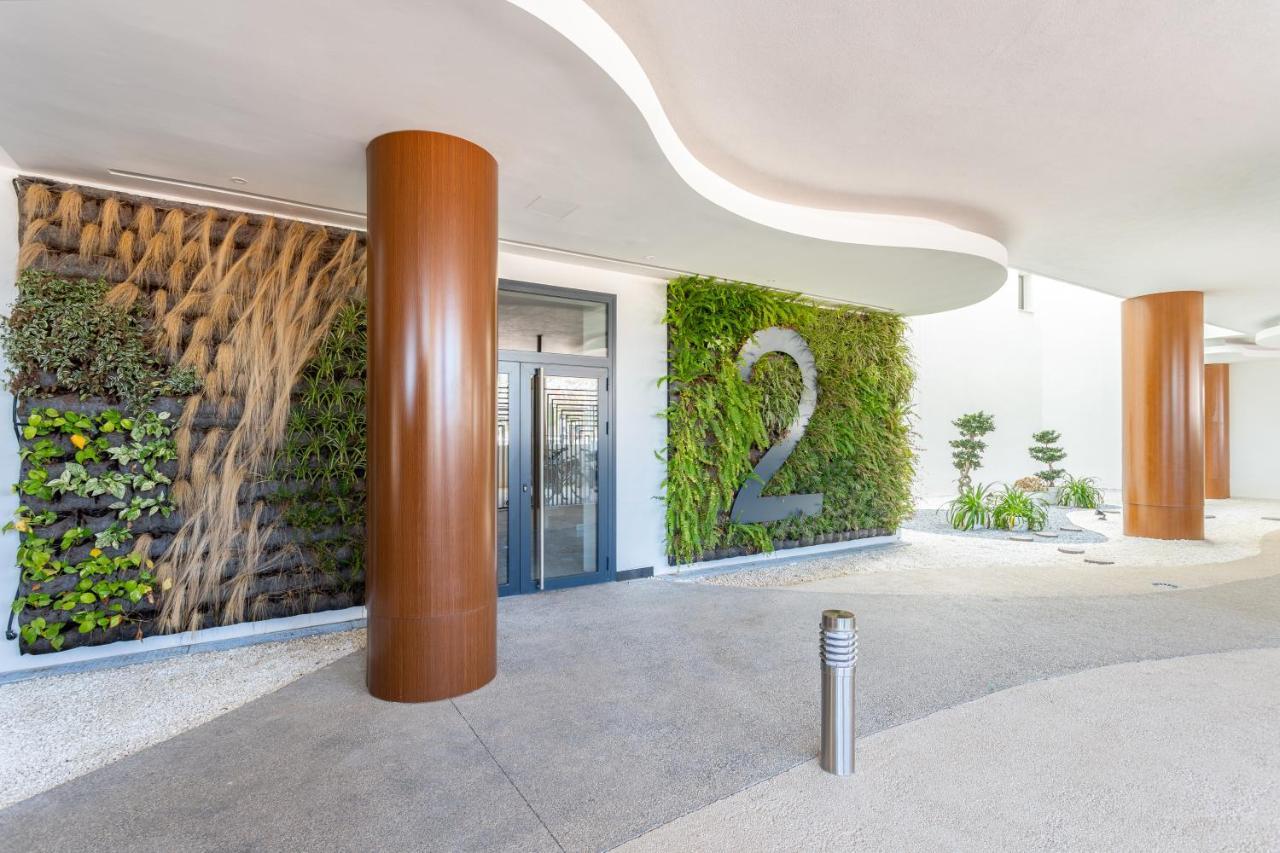 Blue Infinity Luxury Apartment By Ghr Rentals Estepona Eksteriør bilde