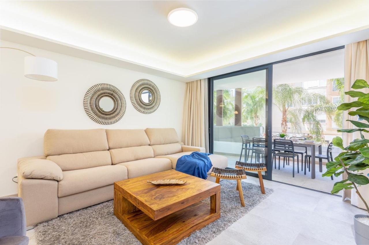 Blue Infinity Luxury Apartment By Ghr Rentals Estepona Eksteriør bilde