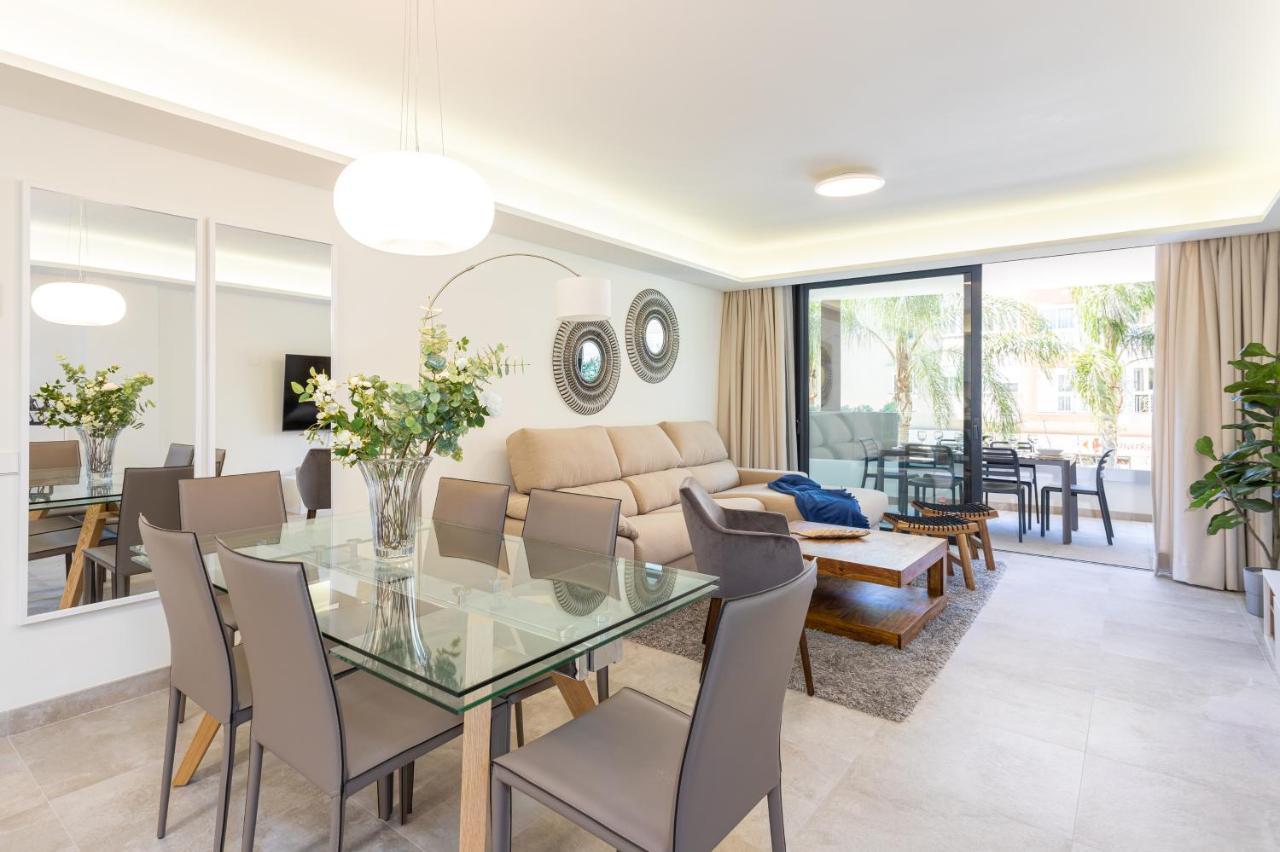 Blue Infinity Luxury Apartment By Ghr Rentals Estepona Eksteriør bilde