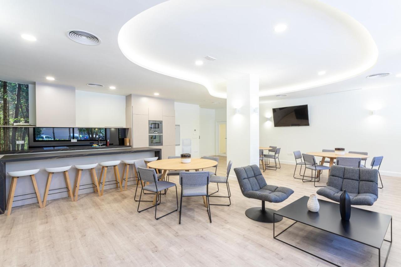 Blue Infinity Luxury Apartment By Ghr Rentals Estepona Eksteriør bilde
